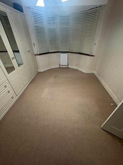 3 Bedroom Terraced House To Rent In Lyndhurst Drive, Hornchurch, RM11