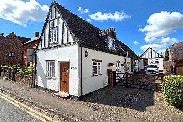 4 Bedroom Town House For Sale In The Nutshell, Mill Street, SG19