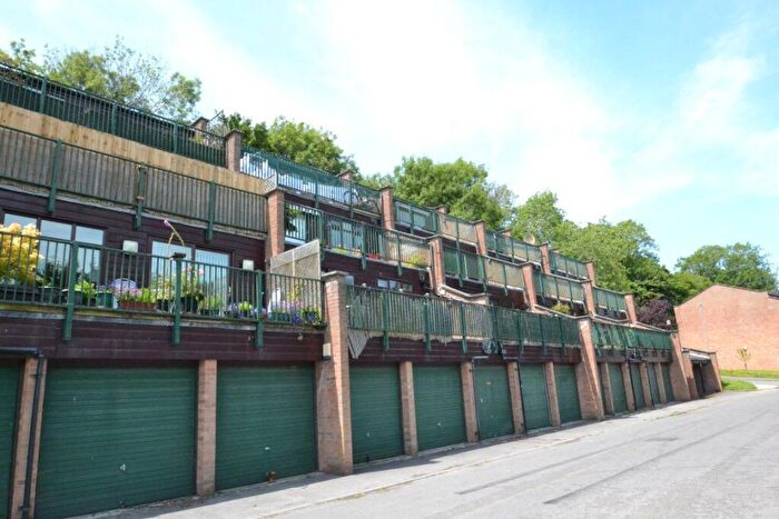 2 Bedroom Flat To Rent In Briary Road, Portishead, BS20