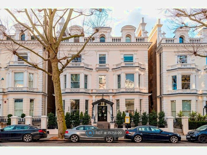 2 Bedroom Flat To Rent In Holland Park, London, W11