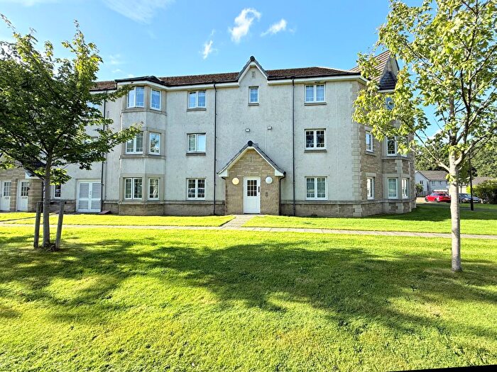 2 Bedroom Flat For Sale In Mccormack Place, Larbert, FK5