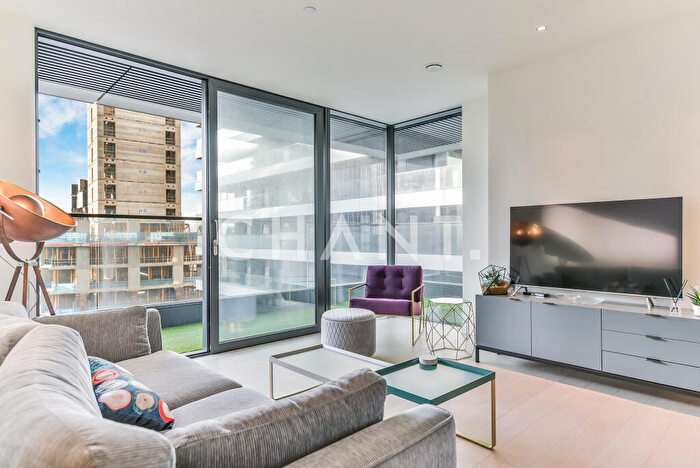 2 Bedroom Property To Rent In The Wardian, London, E14