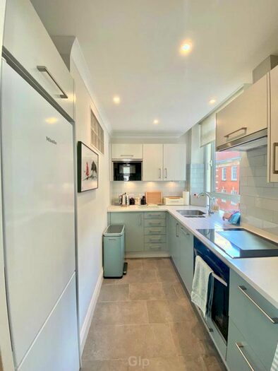 2 Bedroom Flat To Rent In John Adam Street, London, WC2N