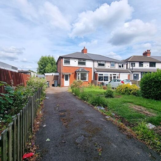 3 Bedroom Semi-Detached House To Rent In Bankdale Road, Saltley, Birmingham, B8