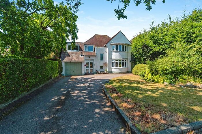 4 Bedroom Detached House For Sale In Longwood Road, Walsall, WS9