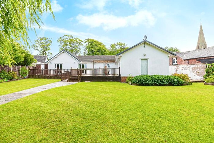 5 Bedroom Bungalow For Sale In Ribby Road, Wrea Green, Preston, Lancashire, PR4