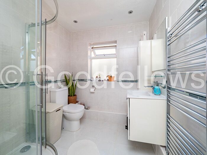 2 Bedroom Detached House To Rent In Upper Vernon Road, Sutton, SM1
