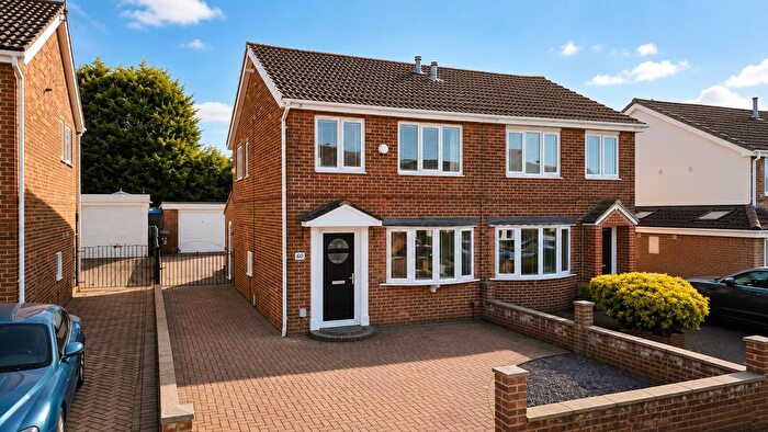 3 Bedroom Property For Sale In Stainburn Avenue, Castleford, WF10