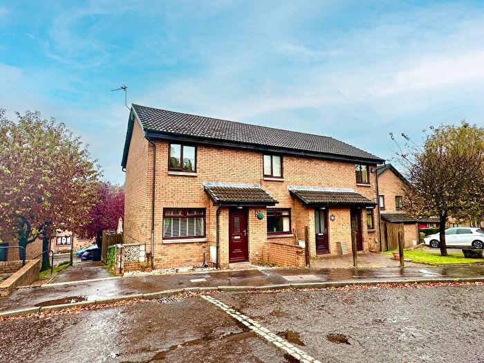 2 Bedroom Terraced House To Rent In Greenways Court, Paisley, Renfrewshire, PA2
