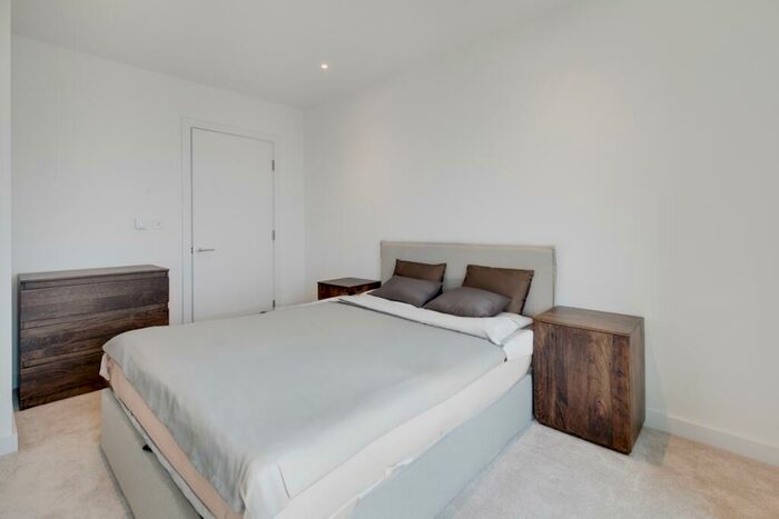 1 Bedroom Apartment To Rent In Riverstone Heights, Reed Avenue, Bromley By Bow, E3