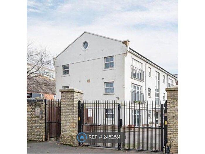 2 Bedroom Flat To Rent In The Formation, London, E16