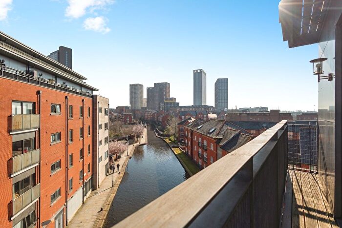 2 Bedroom Flat For Sale In Jutland Street, Manchester, Greater Manchester, M1