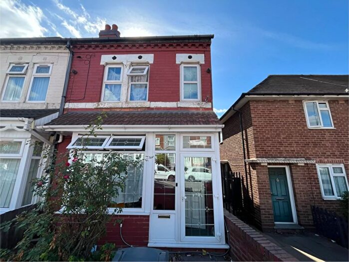 3 Bedroom End Of Terrace House For Sale In Ash Road, Birmingham, B8