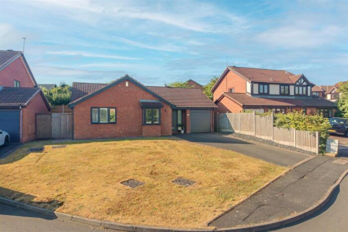 2 Bedroom Detached Bungalow For Sale In Ambleside Drive, DY5