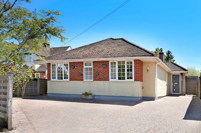 4 Bedroom Bungalow For Sale In Highlands Road, Seer Green, Beaconsfield, Buckinghamshire, HP9