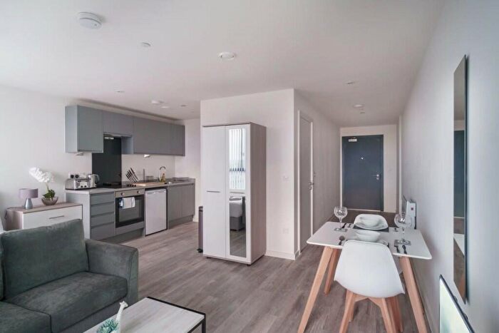 1 Bedroom Serviced Apartments To Rent In Wellington Street, Liverpool, Merseyside, L3