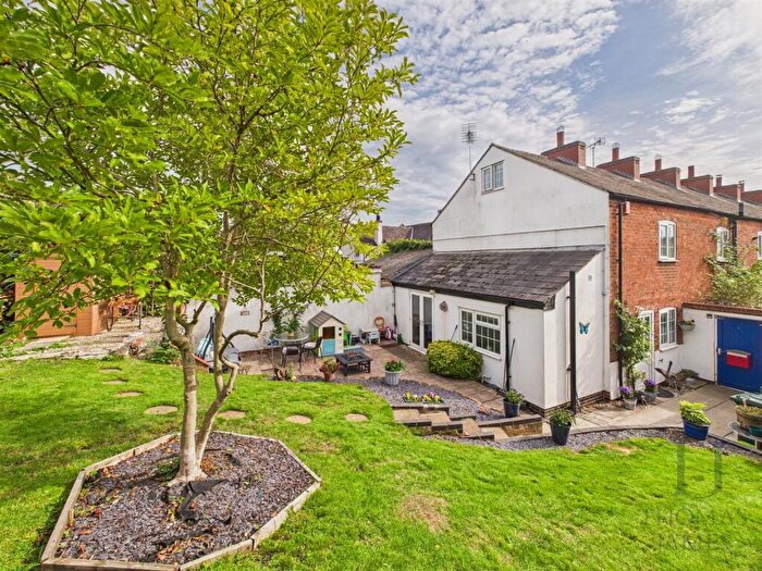 2 Bedroom End Of Terrace House For Sale In Widdowsons Row, Ruddington, NG11