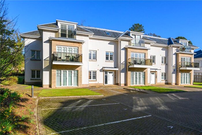 3 Bedroom Apartment For Sale In New Park Place, St. Andrews, Fife, KY16