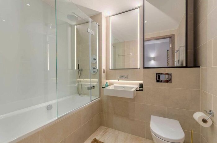 1 Bedroom Flat To Rent In Chiswick High Road, W, Chiswick, W4