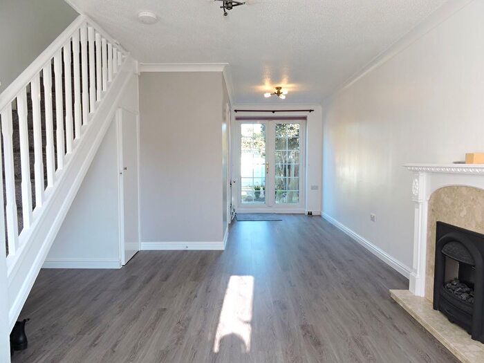 2 Bedroom Terraced House To Rent In Kingsmead Cheshunt, Cheshunt, EN8