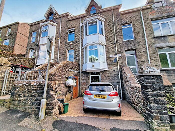 6 Bedroom Terraced House For Sale In Maesteg Road, Cymmer, Port Talbot, SA13