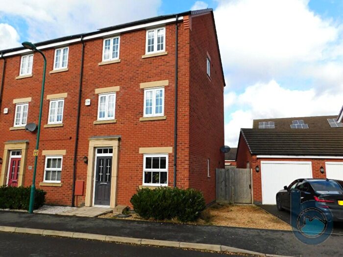 4 Bedroom Town House To Rent In Jupiter Avenue, Peterborough, Cambridgeshire, PE2