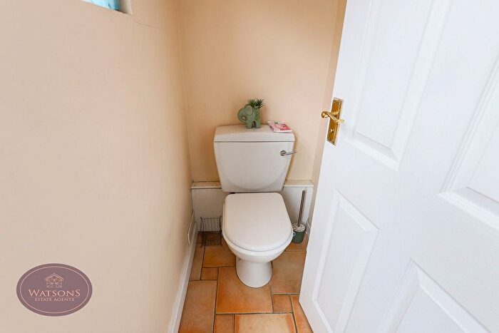 3 Bedroom Semi-detached House For Sale In Grange View, Eastwood, Nottingham, NG16