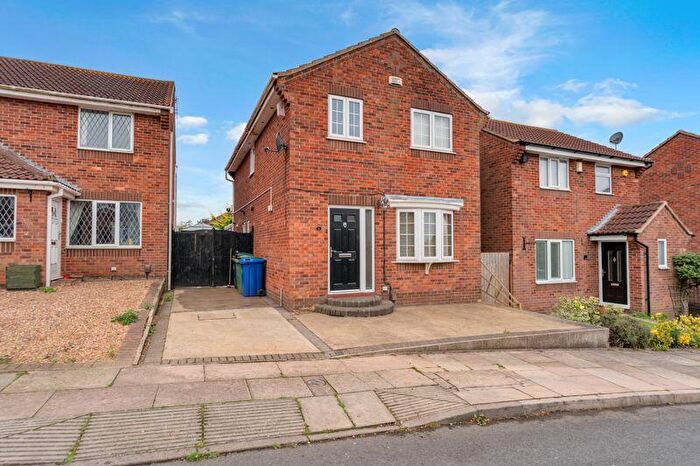4 Bedroom Detached House For Sale In Maidwell Way, Grimsby, DN34