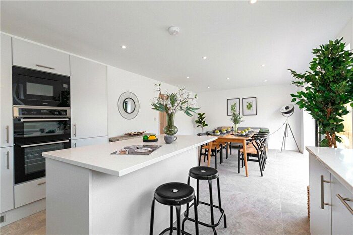 4 Bedroom Detached House For Sale In Reservoir Way, West Lane, Baildon, West Yorkshire, BD17