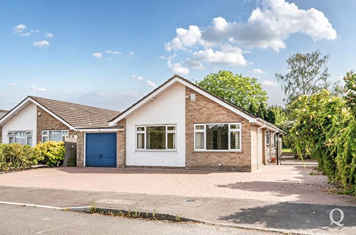 4 Bedroom Bungalow For Sale In Medlar Close, Bredgar, Sittingbourne, Kent, ME9