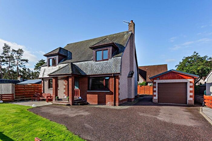 4 Bedroom Detached House For Sale In Newtonmore, Inverness-Shire, PH20