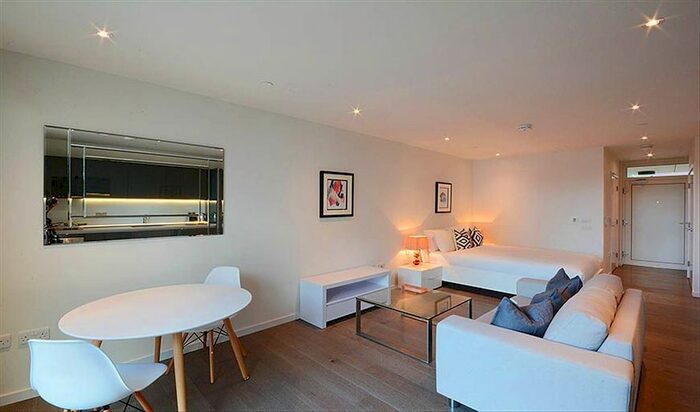 Studio To Rent In St Gabriel Walk, Elephant And Castle, SE1