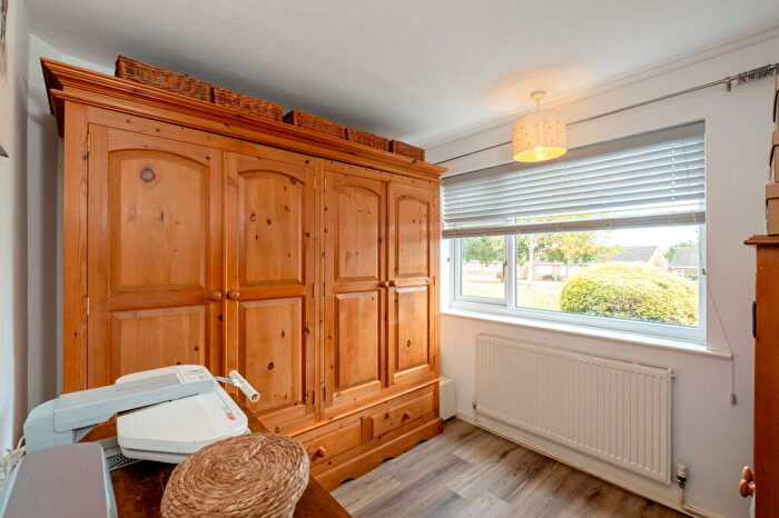 2 Bedroom Detached Bungalow For Sale In Maple Close, East Leake, LE12