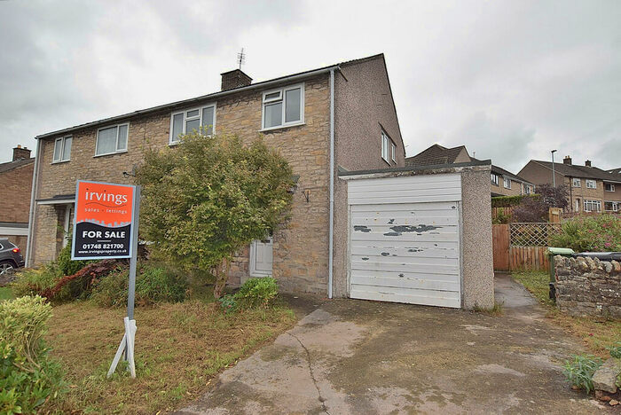 3 Bedroom Semi-Detached House For Sale In Laburnum Grove, Richmond, DL10