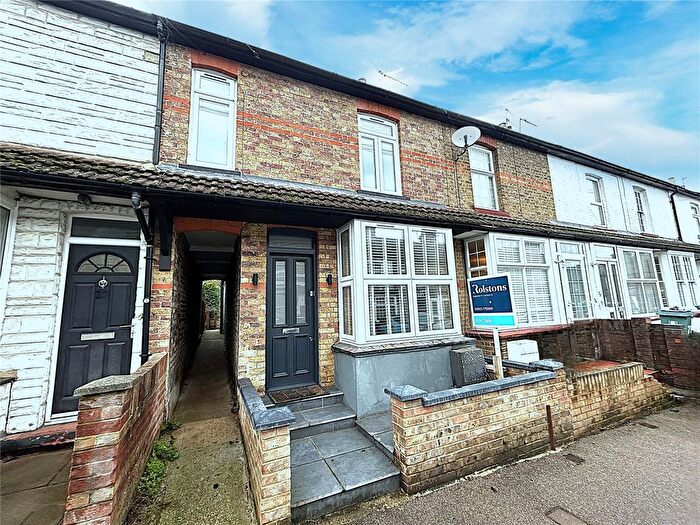 3 Bedroom Terraced House For Sale In Grover Road, Watford, Hertfordshire, WD19