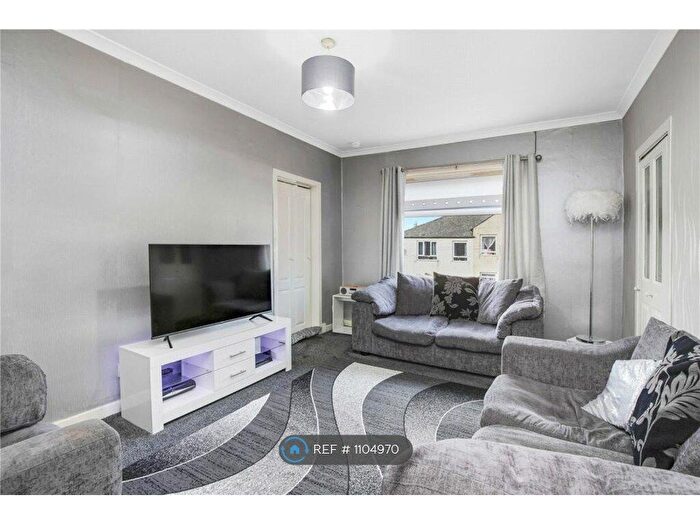 3 Bedroom Flat To Rent In Kingsheath Avenue, Rutherglen, Glasgow, G73