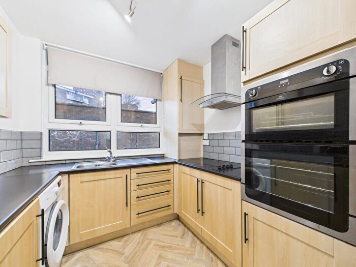 2 Bedroom Apartment To Rent In Liberty Hill, Sheffield, South Yorkshire, S6