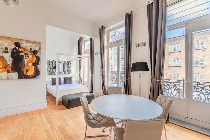 Studio To Rent In Trebovir Road, London, SW5