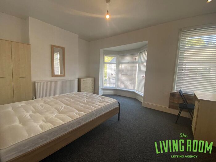 3 Bedroom House To Rent In Short Street, Mount Pleasant, Swansea, SA1