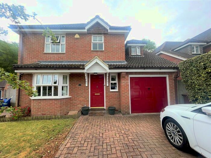 4 Bedroom Detached House To Rent In Colonel Stephens Way, Tenterden, TN30