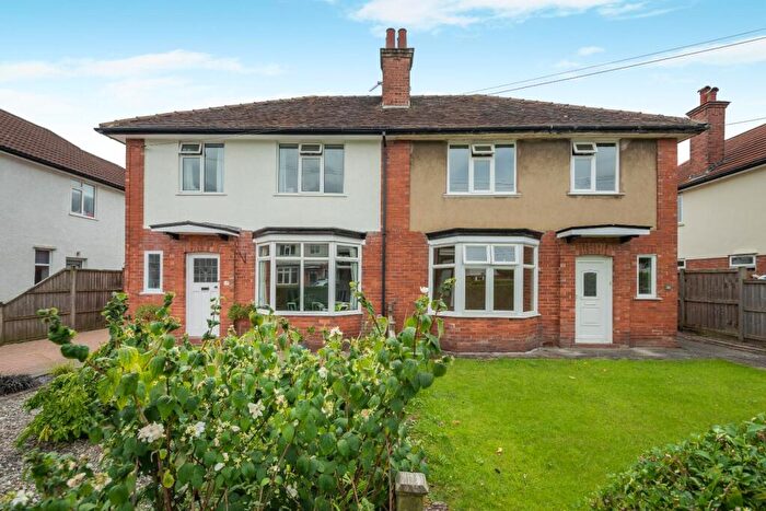 6 Bedroom House For Sale In St. Helens Road, Harrogate, HG2