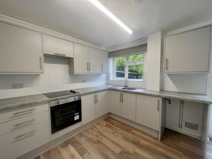 3 Bedroom Semi-Detached House To Rent In Halton Wood Road, Wendover, Aylesbury, HP22