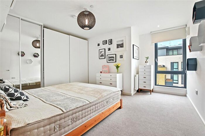 1 Bedroom Flat To Rent In Regalia Point, Palmers Road, Bethnal Green, London, E2