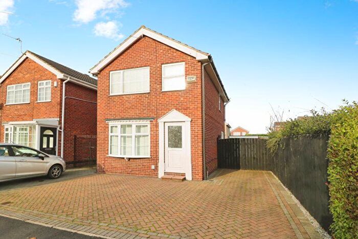 3 Bedroom Detached House To Rent In Emmott Road, Beverley High Road, HU6
