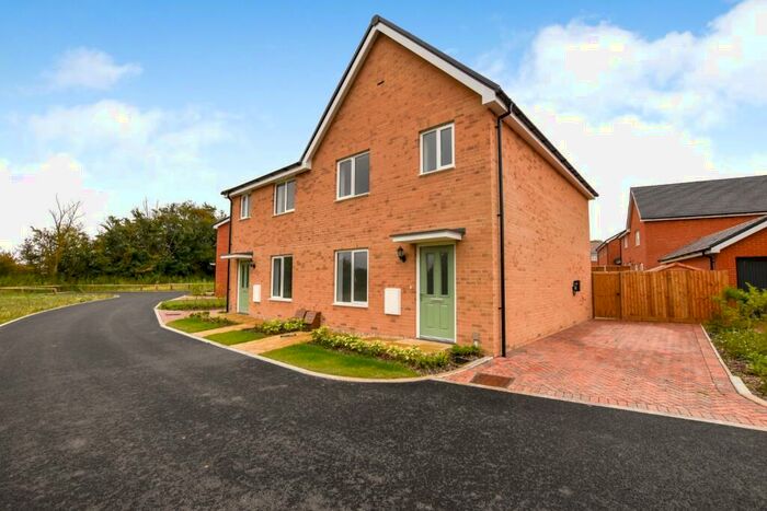 3 Bedroom Semi-Detached House For Sale In Acorn Street, Burnham-On-Crouch, Essex, CM0