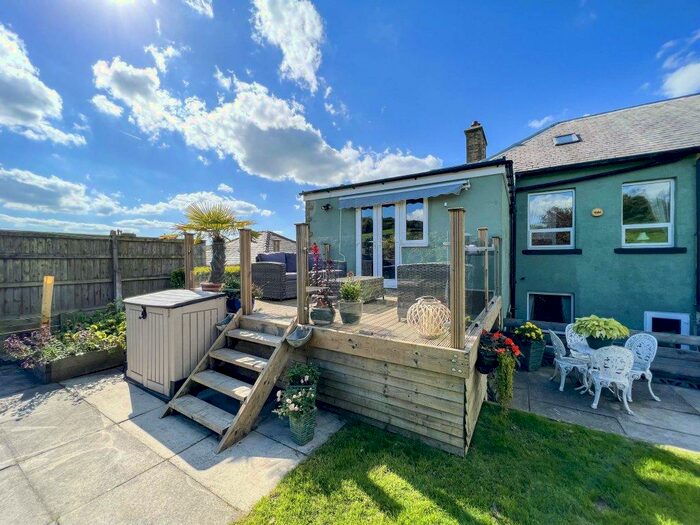 5 Bedroom Semi-Detached House For Sale In Burnley Road, Loveclough, Rossendale, BB4