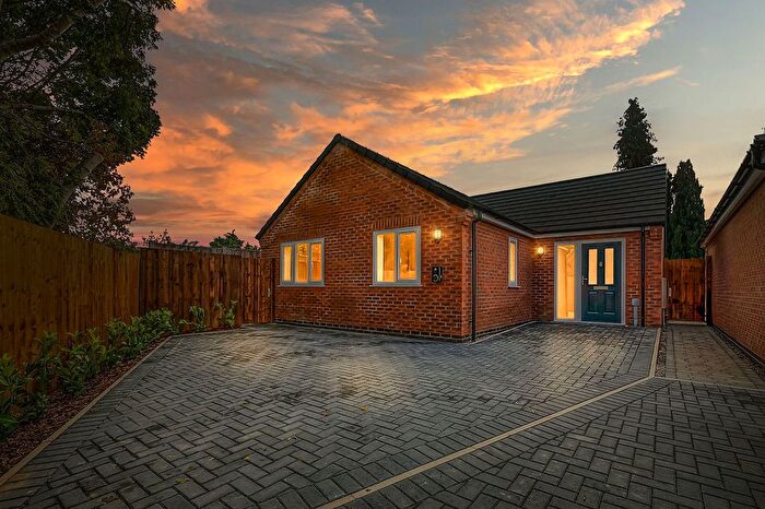 2 Bedroom Bungalow For Sale In Elliot Drive, Leicester Forest East, LE3