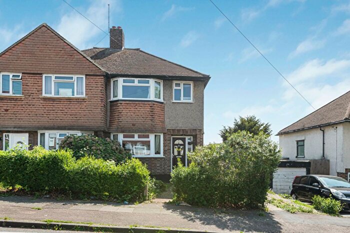 3 Bedroom Semi Detached House For Sale In Brockman Rise, Bromley, BR1