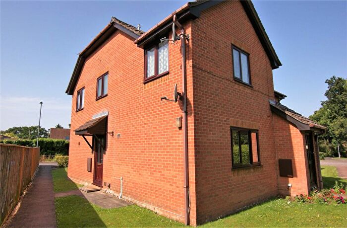 1 Bedroom Apartment To Rent In Flat, Hillview Court, Froud Way, Wimborne, BH21