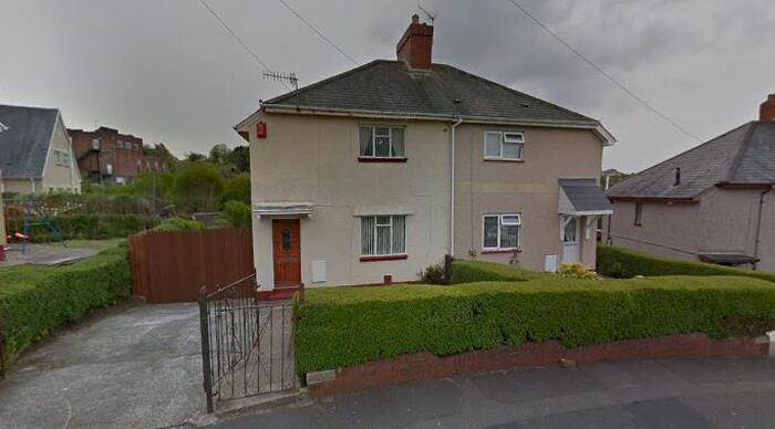 2 Bedroom House To Rent In Emlyn Road, Mayhill, Swansea, SA1